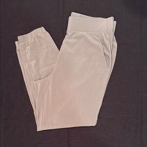 GapFit lightweight joggers